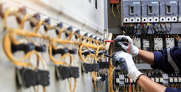 Professional Electrician technician working in Oxon Hill, MD